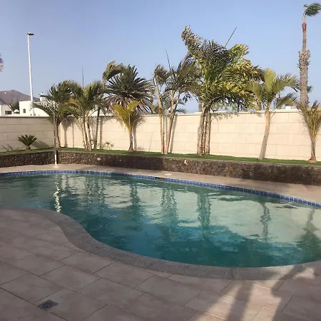 Lazy Daze Villa *